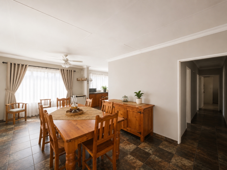 4 Bedroom Property for Sale in Ladybrand Free State